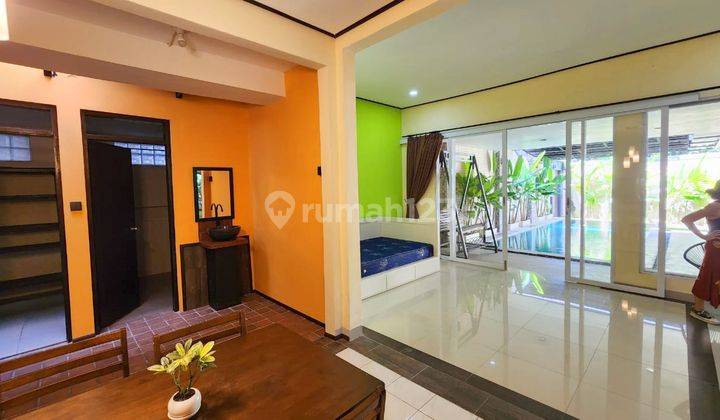 Murah Villa Leasehold 10 Tahun Furnished di Kerobokan, Bali 3