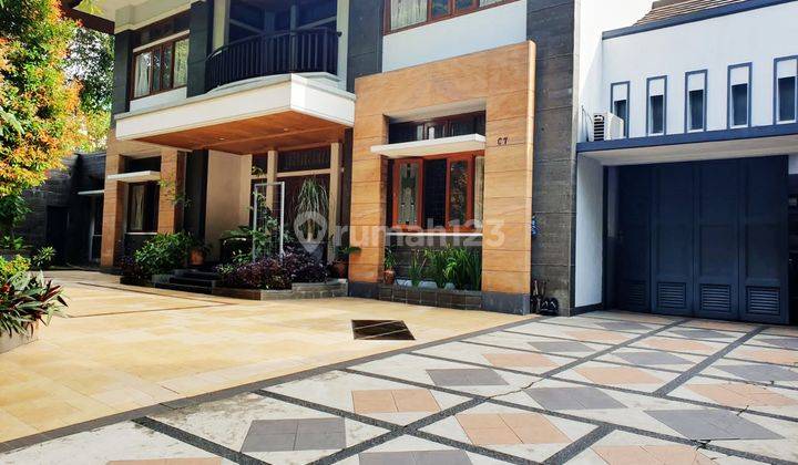 Murah Rumah Mewah Furnished di Jl. Riau Bandung 2