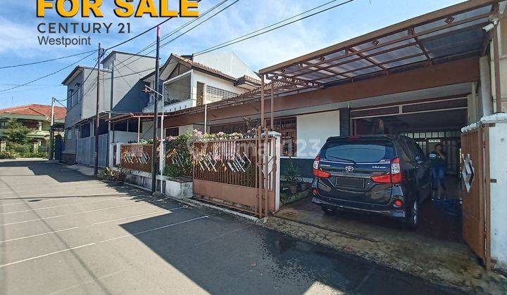 Murah Rumah Besar 5 Kamar di Jl. Kembar Baru, Bandung 1