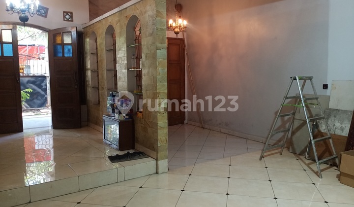 Murah Rumah Cocok Untuk Kantor di Mainroad Jl. Antapani, Bandung 2