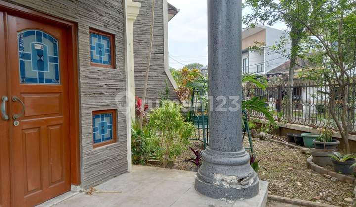 Affordable Ready-to-Live Furnished House in Antapani, Bandung 2