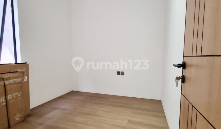 Murah Rumah Primary di Riverside Setra Duta, Bandung 2