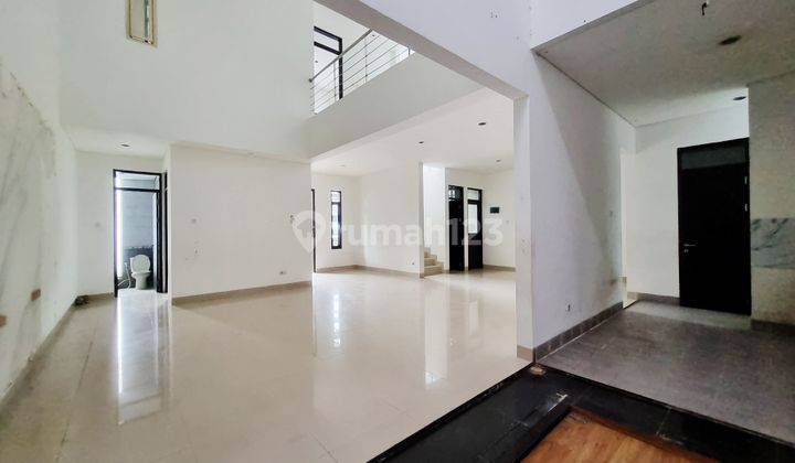 Murah Rumah Siap Huni 5 Kamar di Jl. Mekar Wangi Bandung 2