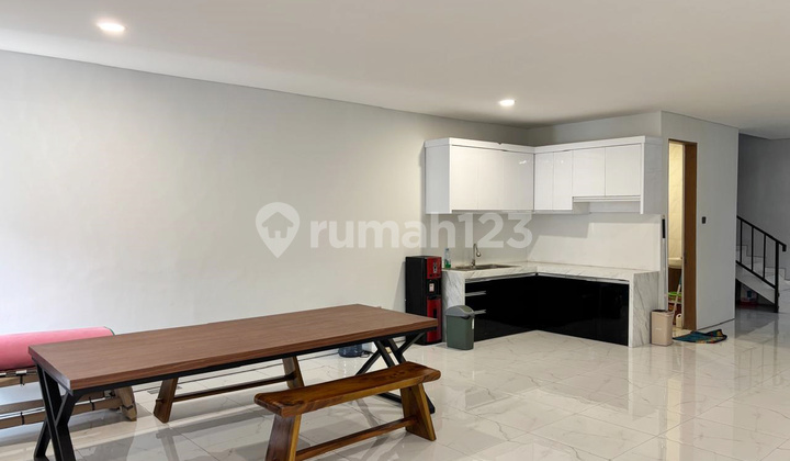 Murah Rumah Baru 10 Kamar untuk Kosan di Taman Holis, Bandung 2