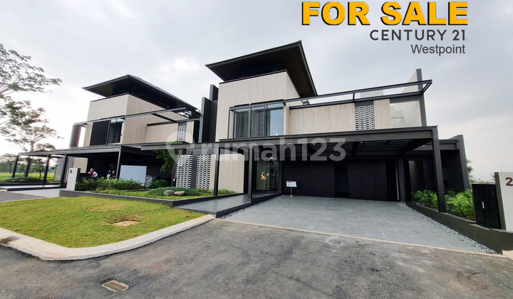 Murah Rumah Luxury 3 Lantai di Summarecon, Bandung