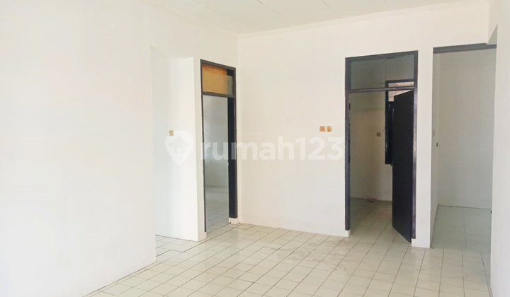 Affordable House Hook for Business in Taman Kopo Indah, Bandung 2