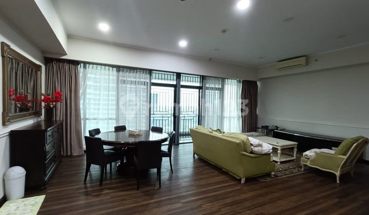 St Moritz Puri Indah Presidential Apartment 204m