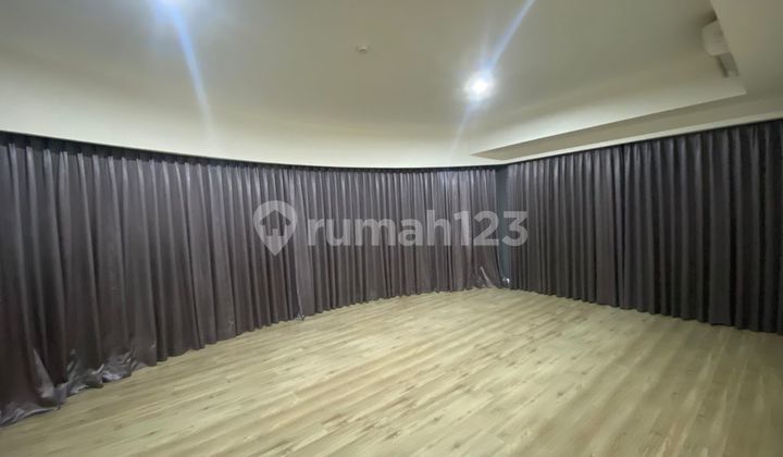 Apartemen. St Moritz Puri Indah New Presidential 172M