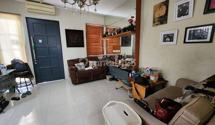 Dijual Cepat Rumah Pinewood Banjar Wijaya 2 Lantai 2