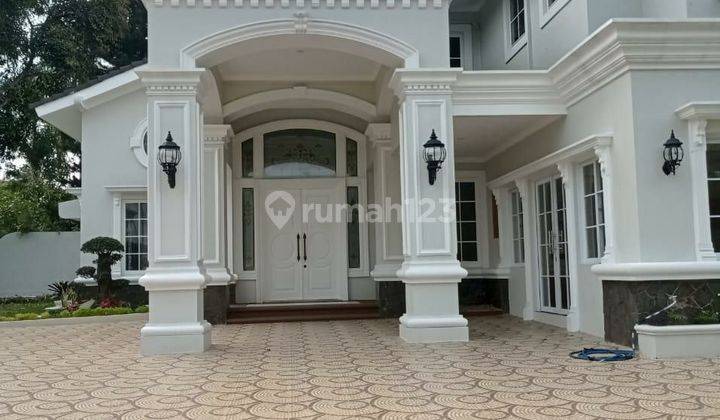 Dijual Rumah Mewah Taman Golf Lippo Central Karawaci 2