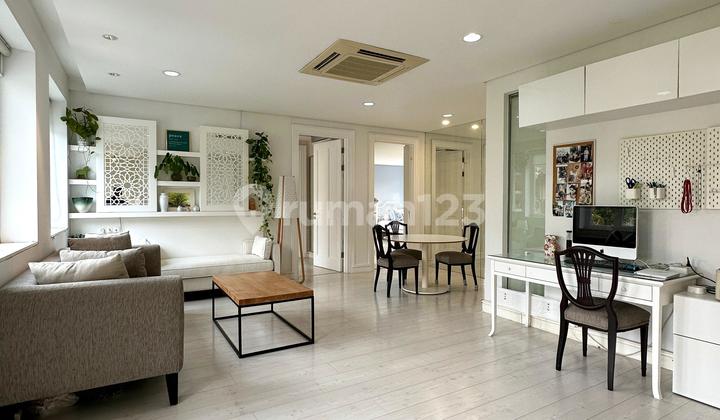 Dijual Rumah Mewah Taman Golf Lippo Karawaci 2