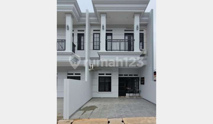 RUMAH CARPORT 2 MOBIL NEMPEL PERSIS TOL JUANDA DAN CIJAGO