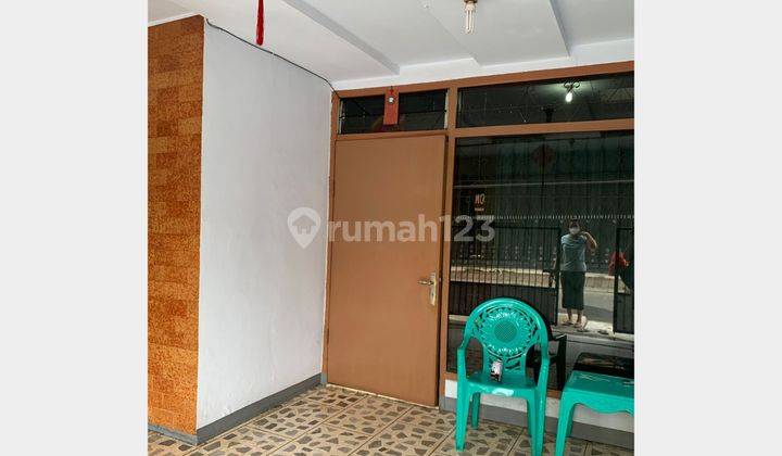 PINGGIR JALAN. COCOK BUAT USAHA. RUMAH 1,5 LANTAI 2