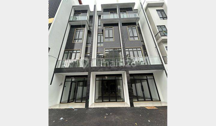 RUKO 4 LANTAI + ROOFTOP + LIFT + CARPORT 4 MOBIL DI RAWAMANGUN, JAKARTA TIMUR 2