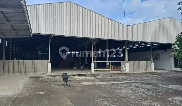 Warehouse Area 4,109M2 Strategic Location 40 Feet Container Access on Jln Raya Babelan Bekasi