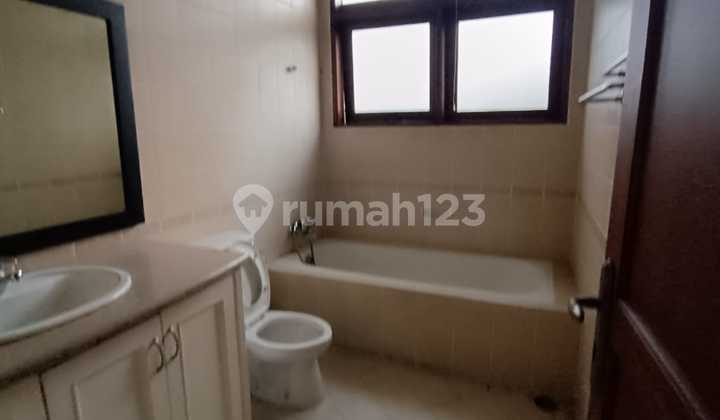 Rumah Mewah & Siap Huni di Tb Simatupang, Jakarta Selatan 2