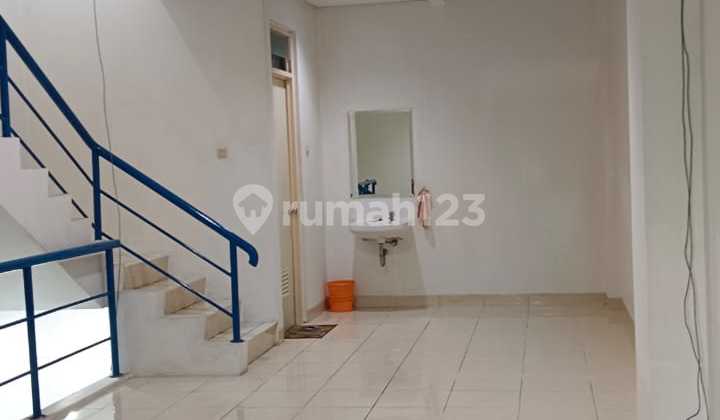 Ruko 4 Lantai Puri Britania Puri Indah Jakarta Barat