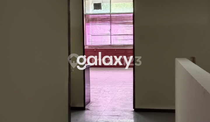 Ruko 3 lantai di Tanah Abang II Jakarta Pusat