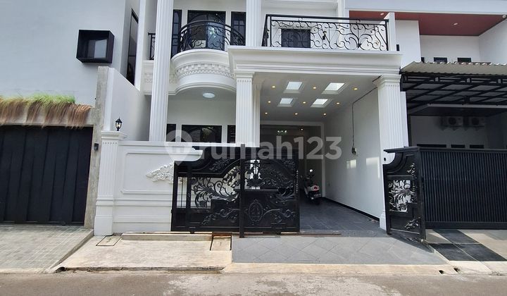 Termurah! Jual Rumah Clasic Modern Di Pulomas.7x15 Hadep.utara 1