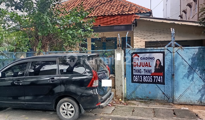Murah !! Dijual !! Rumah Tua Hitung Tanah Luas 282 di Raden Saleh Cikini Hadap Timur 1