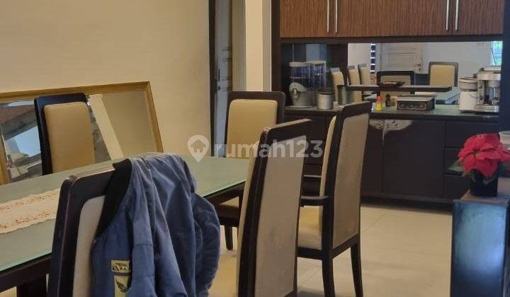 Dijual Cepat Rumah Lux Jalan 3 Mobil di Perumahan Villa Kemayoran , Bisa Nego 2