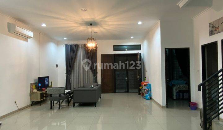 Dijual Cepat Rumah Minimalis Bagus Dan Rapih di Gading Griya Residence , Bisa Nego 2