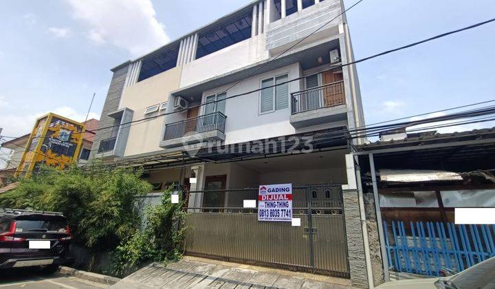 Dijual Cepat Rumah Cocok Untuk Usaha kantor di Kemayoran , Bisa Nego  2