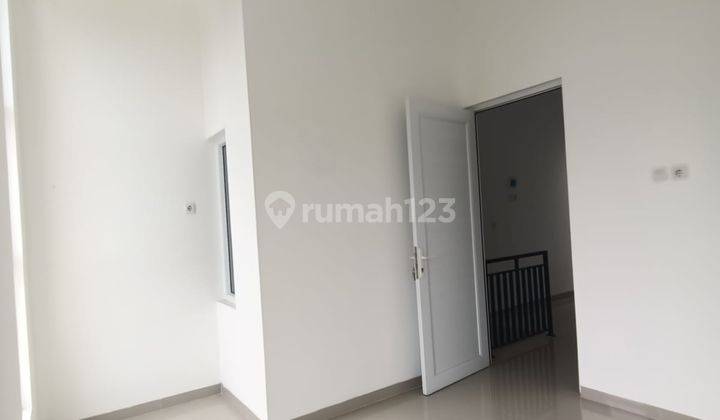 Dijual Cepat Turun Harga Rumah Brand New Minimalis di Gading Griya Lestari , Nego Tipis 2