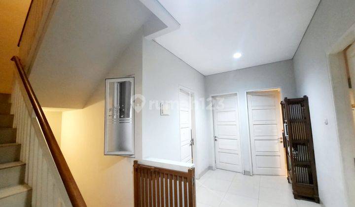 Dijual Cepat Rumah Siap Huni Minimalis di Gading Lavender , Bisa Nego 2