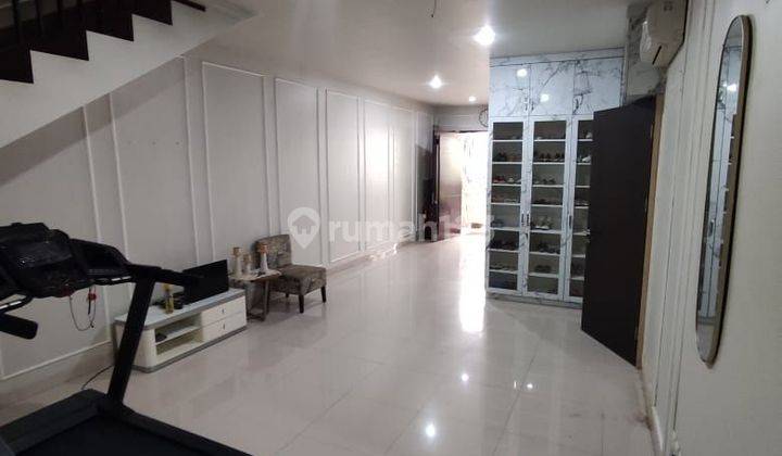 Jual cepat rumah minimalis di belakang mall gading 2