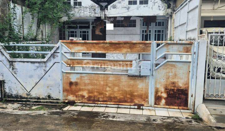 Dijual Cepat Rumah Tua Butuh Renovasi di Janur Hijau , Bisa Nego  1