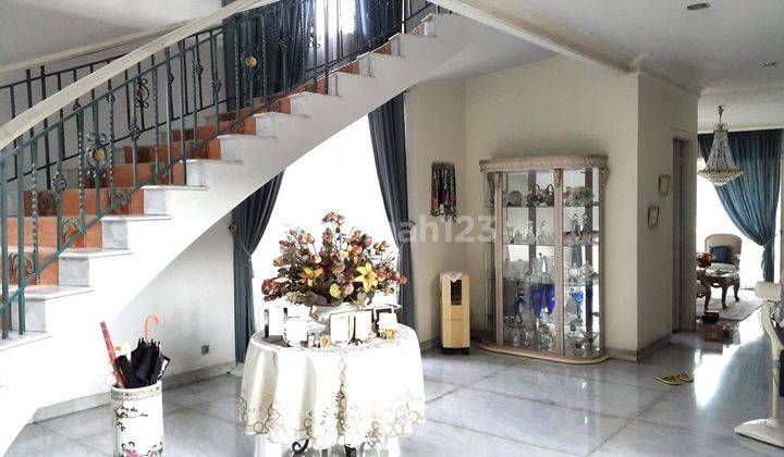 Dijual Cepat Rumah Hook Lux Mewah Jalan 3 Mobil di Bukit Gading Villa , Bisa Nego 2