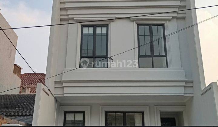 Dijual Cepat Rumah Minimalis Siap Huni Semi Furnish di Janur Kuning , Bisa Nego 1