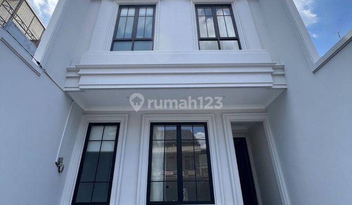 Dijual Cepat Rumah Minimalis Siap Huni Semi Furnish di Janur Kuning , Bisa Nego 2