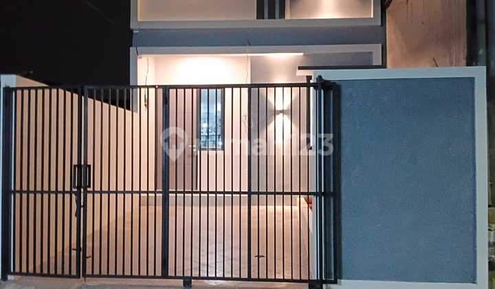 Cheap !! New 5X16 Ready-to-Occupy Empty House for Sale in Limo Depok, Negotiable 2