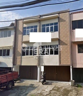 Cheap!! For Sale Renovated Shop House 4.5 x 15 Ready to Use in Gading Griya Lestari Raya, Negotiable