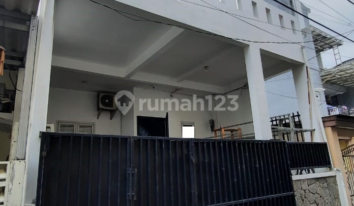 Murah !! Dijual Rumah Siap Huni 6x15 Minimalis Jalan 1 Mobil di BCS Kelapa Gading 