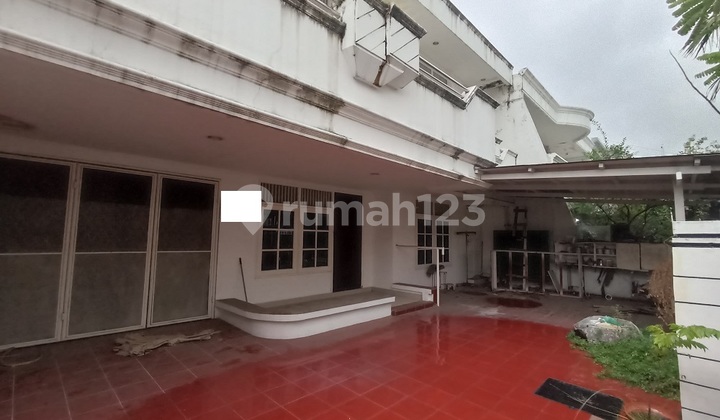 Murah !! Dijual Rumah Siap Huni 11 X 17 Jalan 2 Mobil di Janur Elok Hadap Utara 2