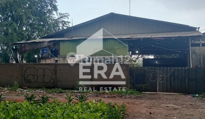 Murah !! Dijual Gudang 24,5Jt/Mtr Luas 5.700Mtr Siap Pakai Jalan 3 Mobil di Cipinang Jatinegara