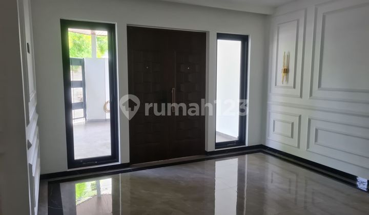Murah !! Dijual Rumah Hook 12X15 Minimalis di Bcs Kelapa Gading Hadap Utara Timur 2