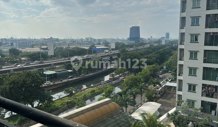 Murah !! Dijual Cepat !! Apt. City Home Moi Santa Monica Bay Hook Luas 45 View Pool Lantai Rendah 2