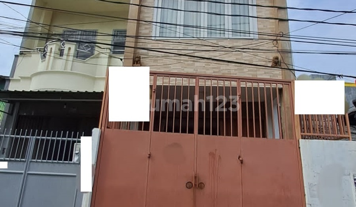 Murah !! Dijual Cepat !! Rumah Minimalis 4,7 x 15 Siap Huni Full Furnish di Tamansari Jakarta Barat , Bisa Nego