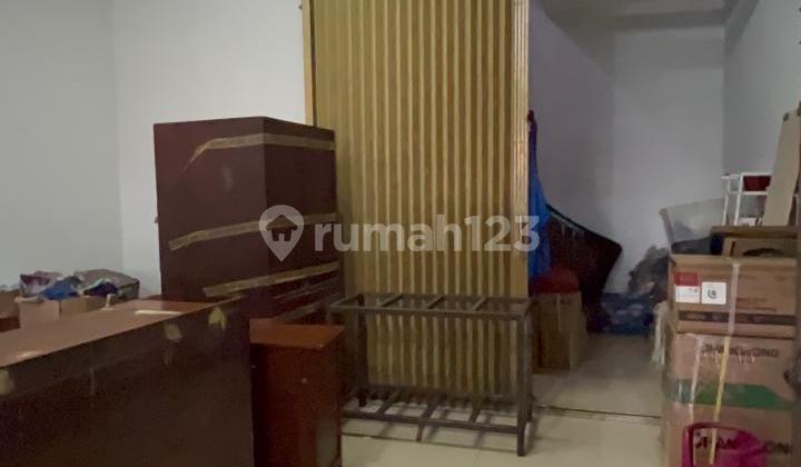 Cheap!! For Sale, Empty Shop House, 80 sqm, Ready to Use on Jl. Kepu Kemayoran, Negotiable 2