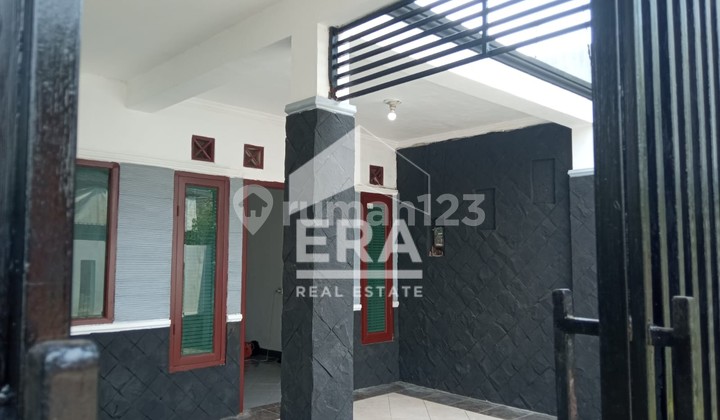 Cheap !! For Sale Spacious 125 House in the Dep. Perdagangan Kelapa Gading Complex , Negotiable 2
