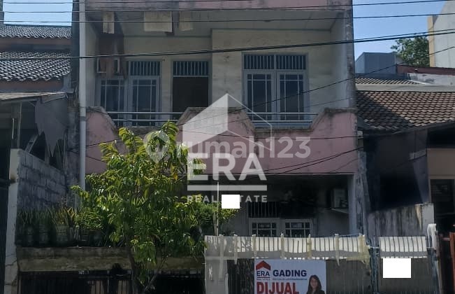 Cheap !! Old House for Sale 6X17 Standard in Kelapa Hybrida Facing East Cheap !! Old House for Sale 6X17 Standard in Kelapa Hybrida Facing East