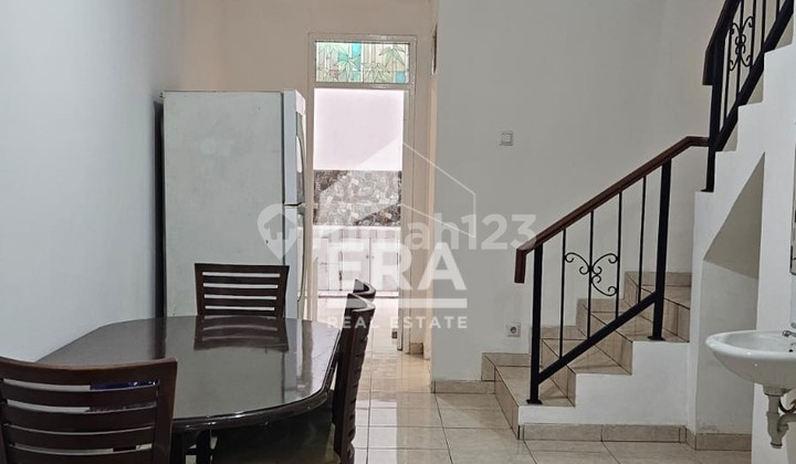 Cheap!! For Sale Move-In Ready 4x18 Minimalist House in Gading Arcadia East-Facing