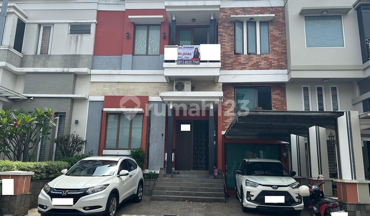 Dijual Cepat !! Rumah Siap Huni 9 x 20 Split Level Ada Taman Belakang di Gading Parkview , Bisa Nego