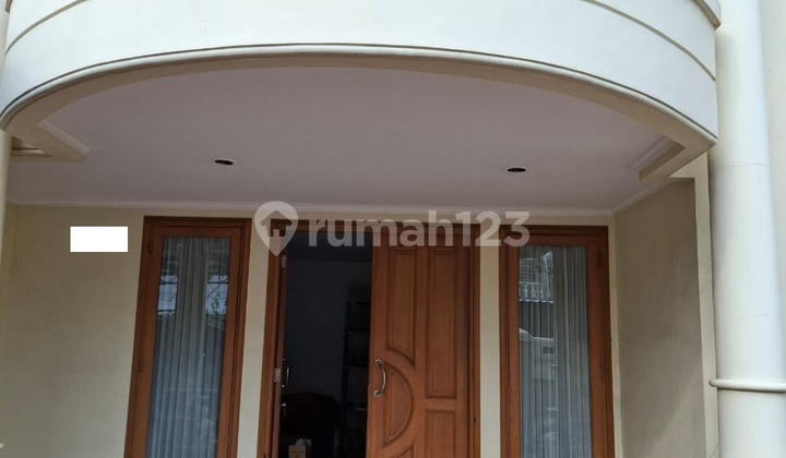 - Murah !! Dijual Rumah Siap Huni 12X20 Jalan 3 Mobil di Janur Kuning Hadap Utara 2