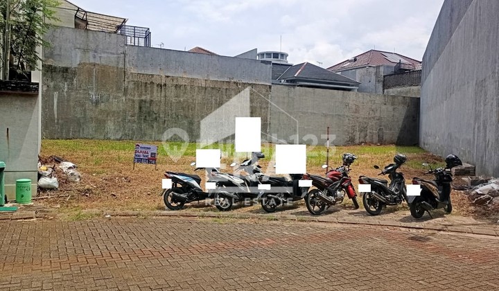 Murah !! Dijual Kavling Siap Pakai Luas 699 Jalan 3 Mobil di Villa Gading Indah Hadap Selatan