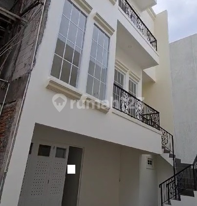 Quick Sale !! Live-in Ready Minimalist House 8x12 in Kayu Mas, Negotiable 2